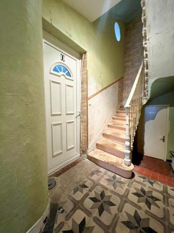 Immeuble à vendre    11 pièces •  Pauillac