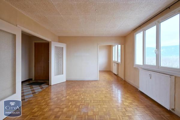 Appartement à vendre 3 pièces 72m² Saint-Marcellin (38160)