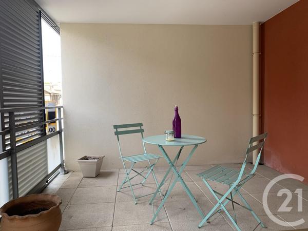 Appartement F2 à vendre  2 pièces - 30,65 m 2   MARSEILLE  - 13005