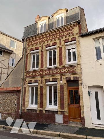 A deux pas de la plage, Maison en très bon état avec courette