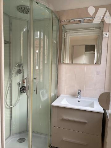 A deux pas de la plage, Maison en très bon état avec courette