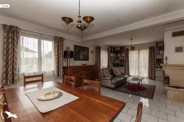 Maison à vendre |  Thiviers |  6 pièces | 135 m²