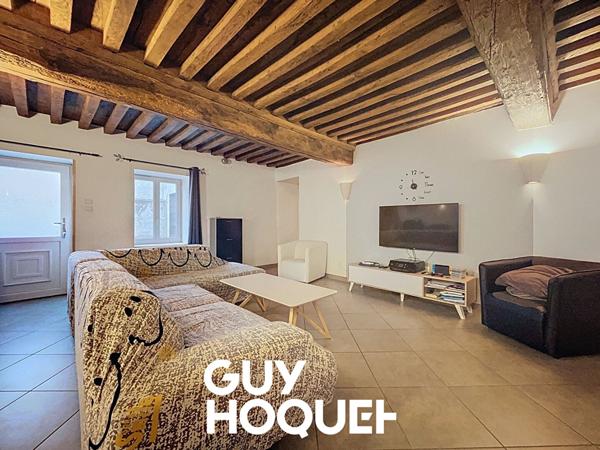 Maison Ancienne avec Cachet 3 Chs + Garage et Cour - 71570 LA CHAPELLE DE GUINCHAY