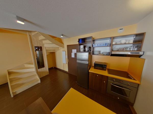 TYPE 3 EN DUPLEX - TERRASSE - PARKING PRIVATIF COUVERT