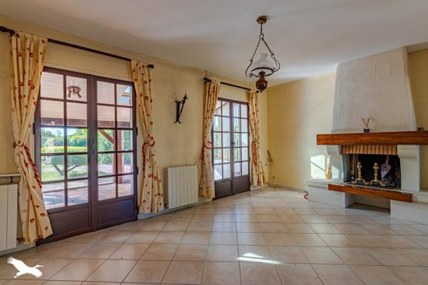 Maison à vendre |                                       Sainte-Eulalie |                                        4 pièces  |  122 m²