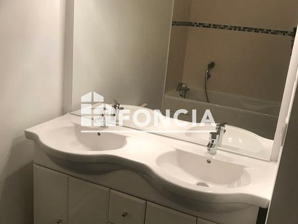 Location Appartement 3 pièces 65.25 m² - 56 B RUE DE LA BLANCHE PORTE Tourcoing 59200