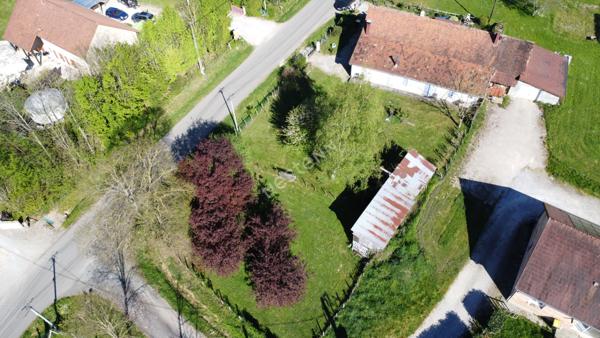 Maison 3 pièces proche LOUHANS et ses 157 arcades à 3 minutes de l'autoroute A39 et 30 minutes de LONS LE SAUNIER