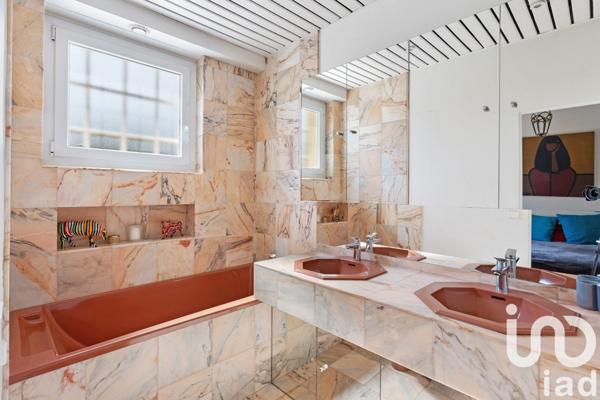 Maison 8 pièces de 160 m² à Nantes (44100)