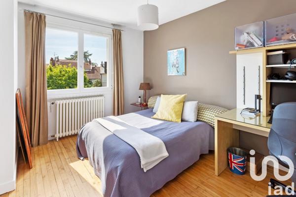 Maison 8 pièces de 160 m² à Nantes (44100)