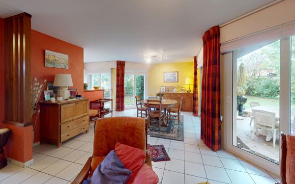 Maison à vendre    5 pièces •  Le Monastère