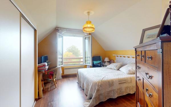 Maison à vendre    5 pièces •  Le Monastère