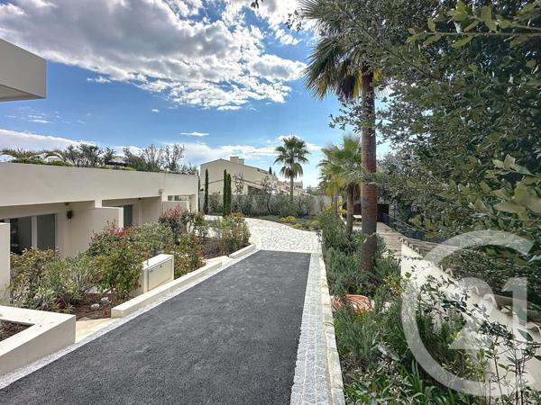 Appartement F4 à vendre  4 pièces - 141 m2 CAGNES SUR MER - 06