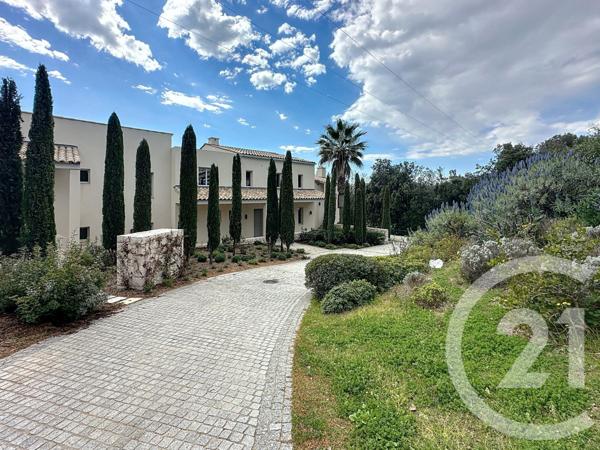 Appartement F4 à vendre  4 pièces - 141 m2 CAGNES SUR MER - 06