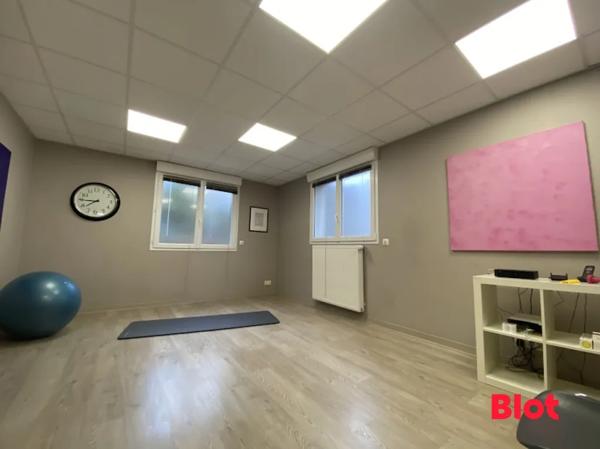 Immeuble 13 pièce(s)