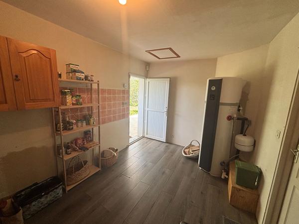 Maison A louer  plain pied 3 chambres jardin clos Pouydesseaux 15min de Mont de Marsan