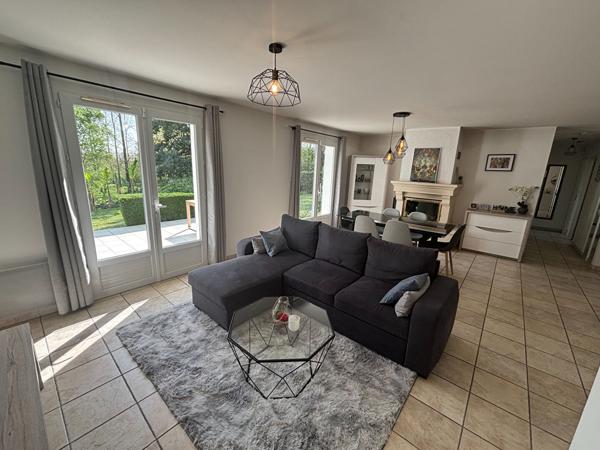 Maison A louer  plain pied 3 chambres jardin clos Pouydesseaux 15min de Mont de Marsan
