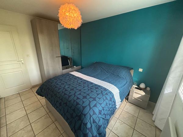Maison A louer  plain pied 3 chambres jardin clos Pouydesseaux 15min de Mont de Marsan