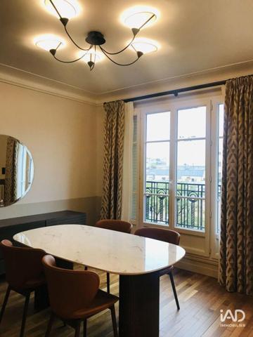 Location appartement 2 pièces 65 m² Paris 16