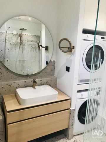 Location appartement 2 pièces 65 m² Paris 16