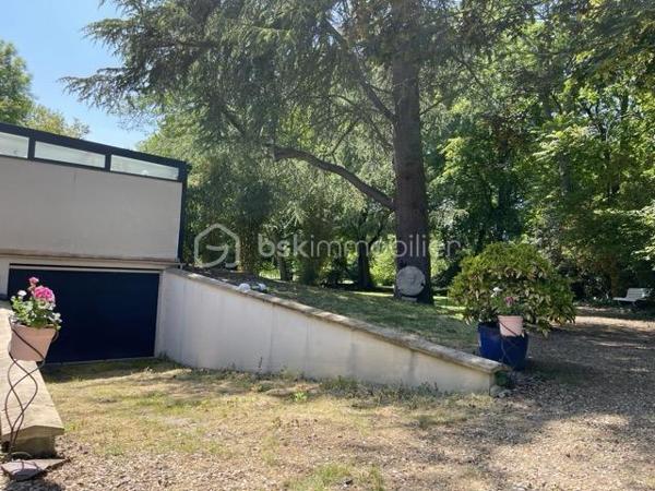 Maison traditionnelle de 263,04 m²