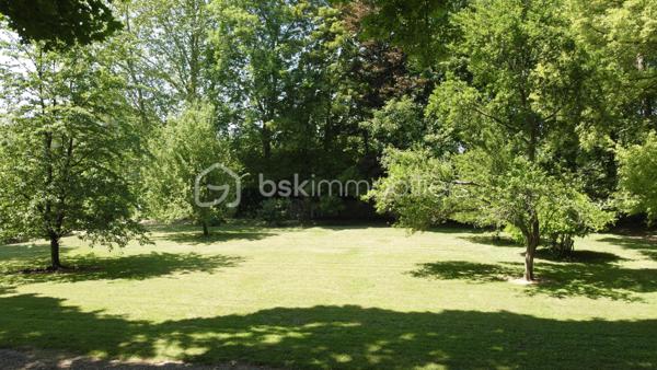 Maison traditionnelle de 263,04 m²