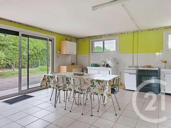Maison à vendre  6 pièces - 163 m 2   BRESSOLS  - 82