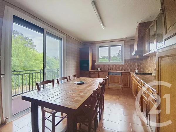 Maison à vendre  6 pièces - 163 m 2   BRESSOLS  - 82