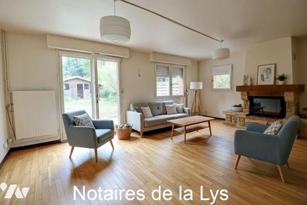 Maison à vendre à Armentières (59280) dans le Nord (59)
située dans une rue calme, quartier de...