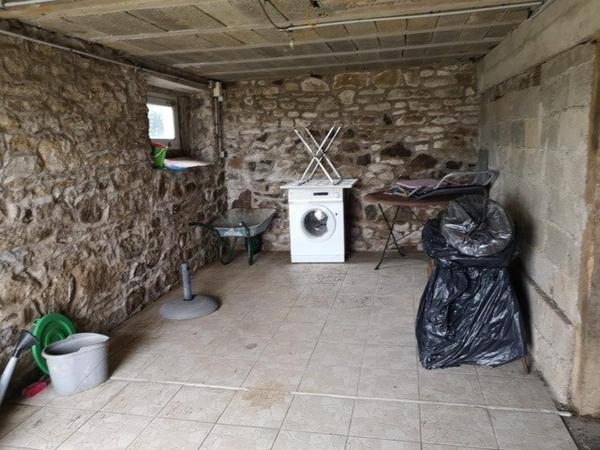 MAISON EN PIERRES SUR TERRAIN DE 4898 M2