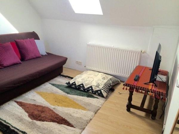 MAISON EN PIERRES SUR TERRAIN DE 4898 M2
