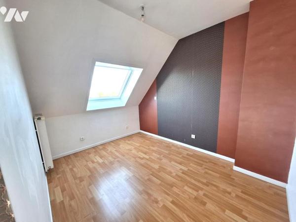 MERIGNIES - MAISON INDIVIDUELLE SUR 382 M²