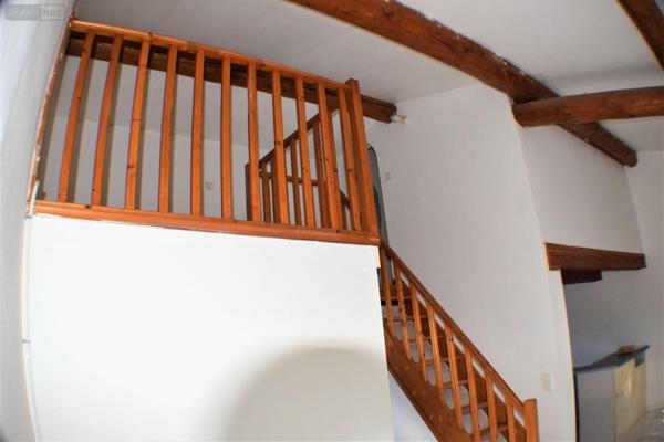 Autres types de maison à vendre à Mouriès dans les Bouches-du-Rhône (13890), ref : 075/119   
CENTRE VILLE