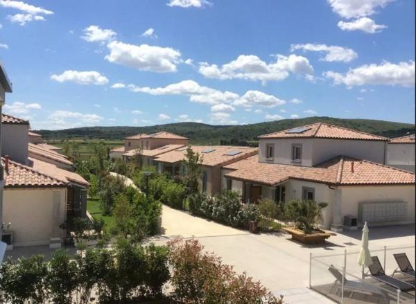 INVESTISSEMENT LOCATIF – POUSSAN – Résidence Seniors Le Domaine de Maleska - 5.83%de rentabilité