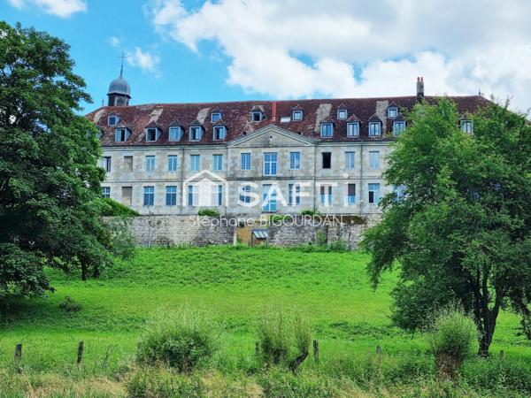 Duplex Ecole-Valentin La Mission : T6, 115m², rénové