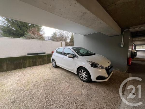 Parking à vendre  14 m2 ST MARTIN LE VINOUX - 38