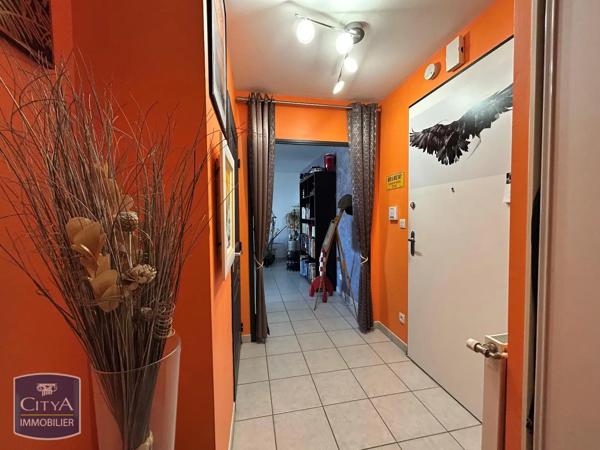 Appartement à louer 3 pièces 67.58m² Charnay-lès-Mâcon (71850)