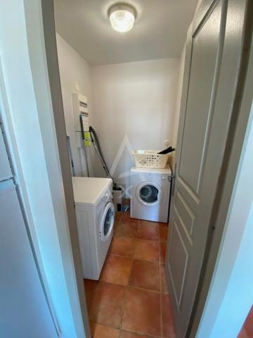 CHALAIS - MAISON EN PIERRE 4 CHAMBRES AVEC PISCINE