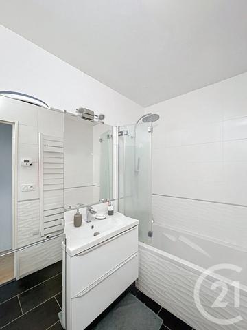 Appartement F5 à vendre  5 pièces - 95,35 m2 CLERMONT FERRAND - 63
