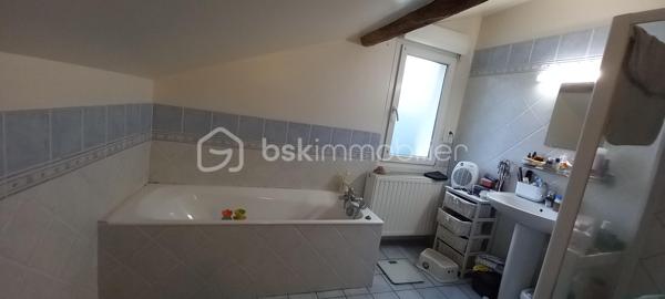 Maison de village de 97 m²