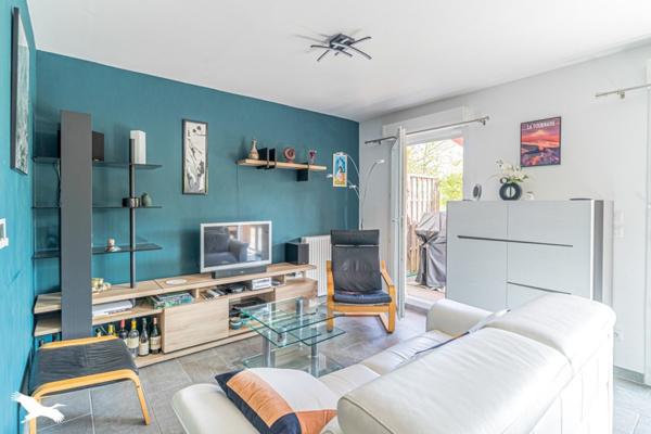 Maison 355 232 € Parempuyre 5 p 82 m² DPE C