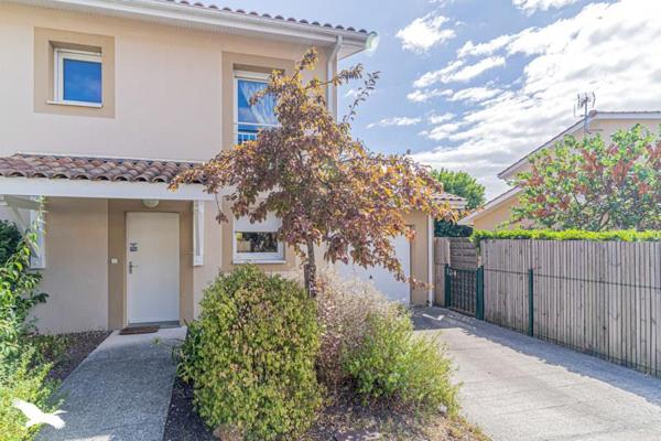 Maison 355 232 € Parempuyre 5 p 82 m² DPE C