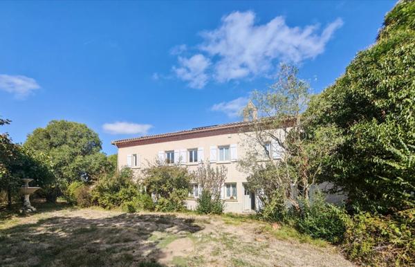 Élégante demeure de caractère de 375 m² – Charme, volumes et authenticité à vendre 12 pièces (31)