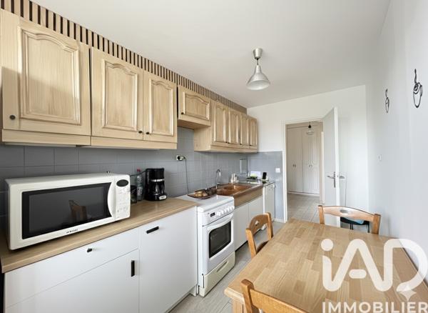 Appartement à vendre 3 pièces 68 m² Maurepas