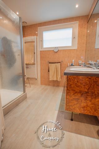 Maison 6 pièce(s) 4 chambre(s) 178.86 m²