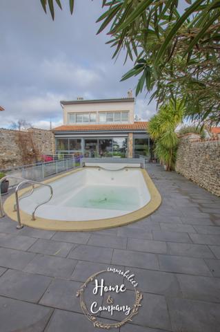 Maison 6 pièce(s) 4 chambre(s) 178.86 m²