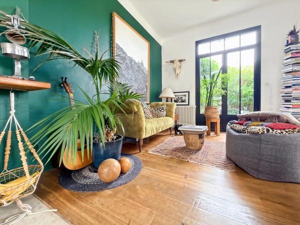 Anglet – Cinq Cantons | Maison de caractère 1920 + studio indépendant – 190 m² – Patio piscine