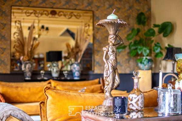 La vie au fil de l’eau: grande maison bourgeoise en coeur de village