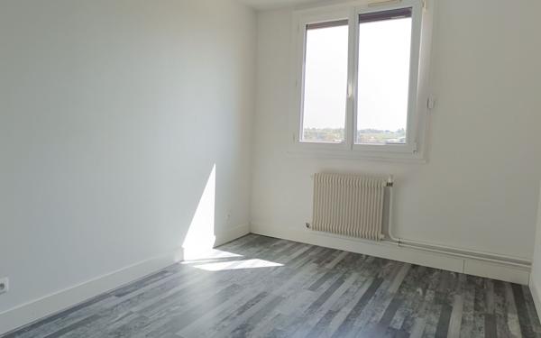 Appartement à vendre    3 pièces • 65,52 m2 Saint-Genis-Laval