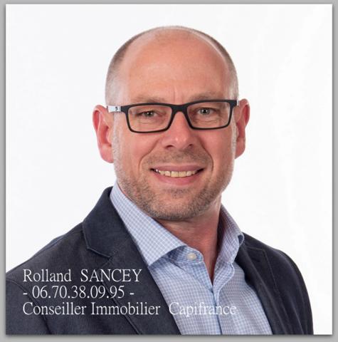 A vendre  ROYE (70) Maison avec habitation principale et logement locatif sur plus de 5800 m2
