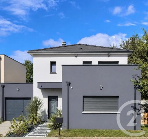 Maison à vendre  7 pièces - 180 m 2   TREILLIERES  - 44